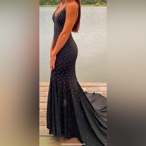 Black Jovani Prom Dress! Size:4 - Picture 4 of 4